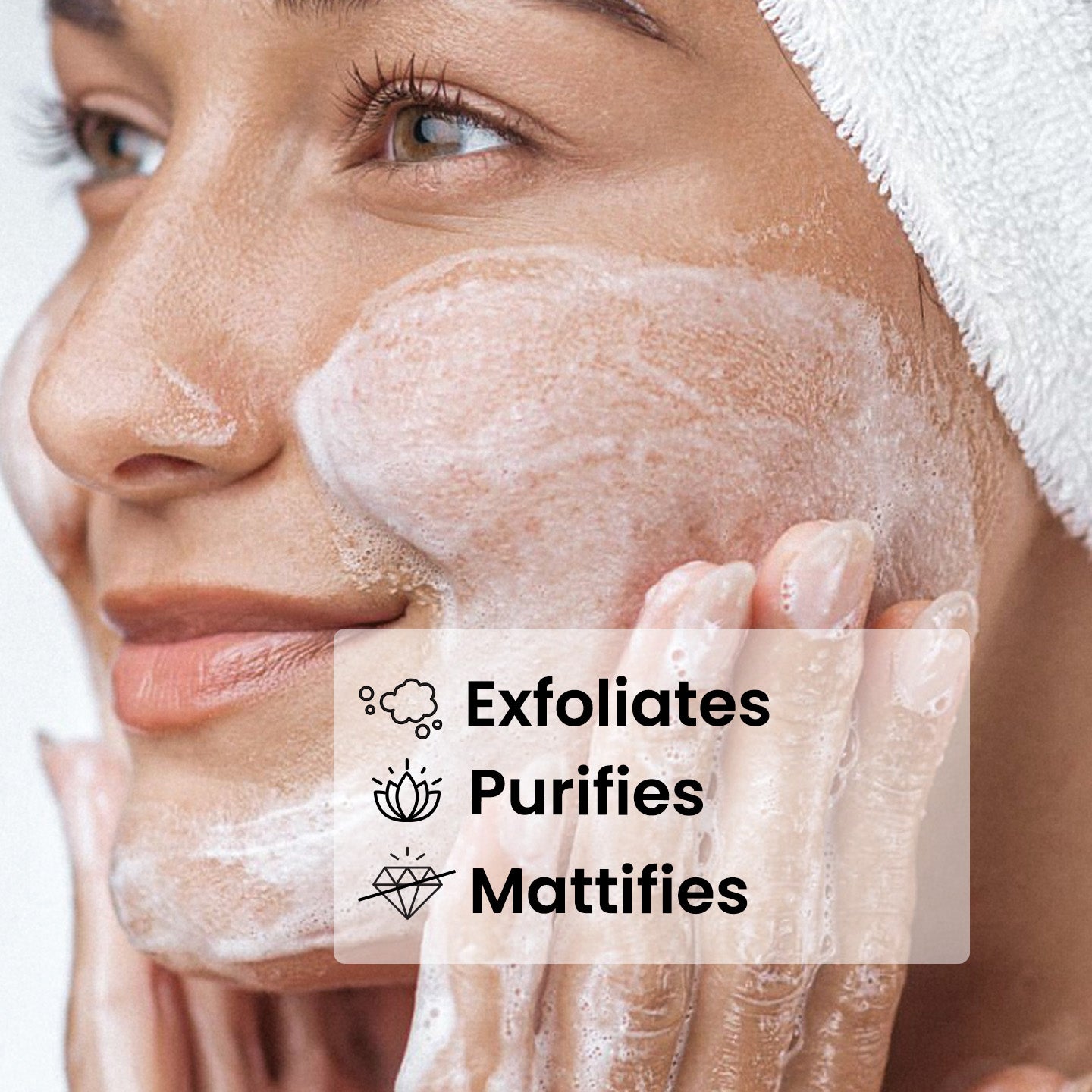 2% BHA Exfoliating Cleanser